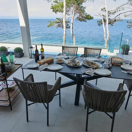 Gardenal By Guide Villa *