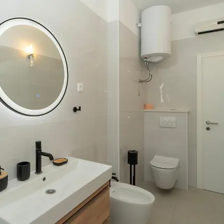Villa Gardenal By Guide