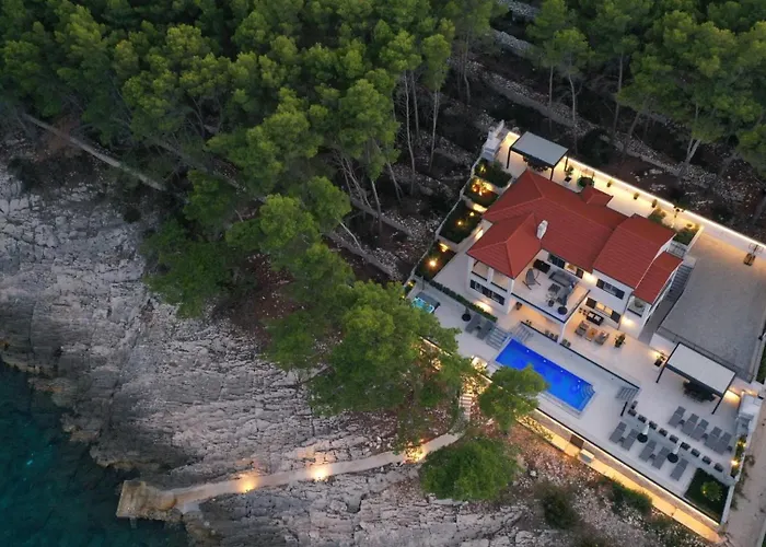 Gardenal By Guide Blato (Korcula)