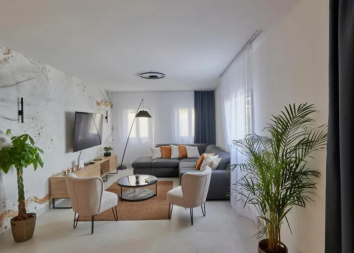 Gardenal By Guide Villa Blato (Korcula)